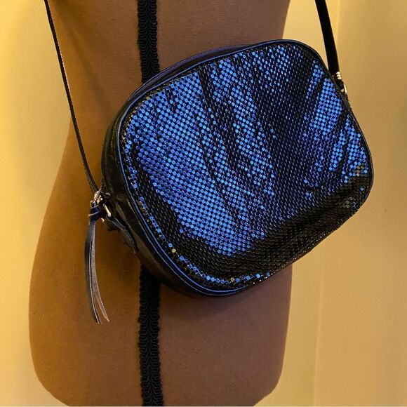Vintage Whiting & Davis Mesh Metal Crossbody Bag - Picture 2 of 8